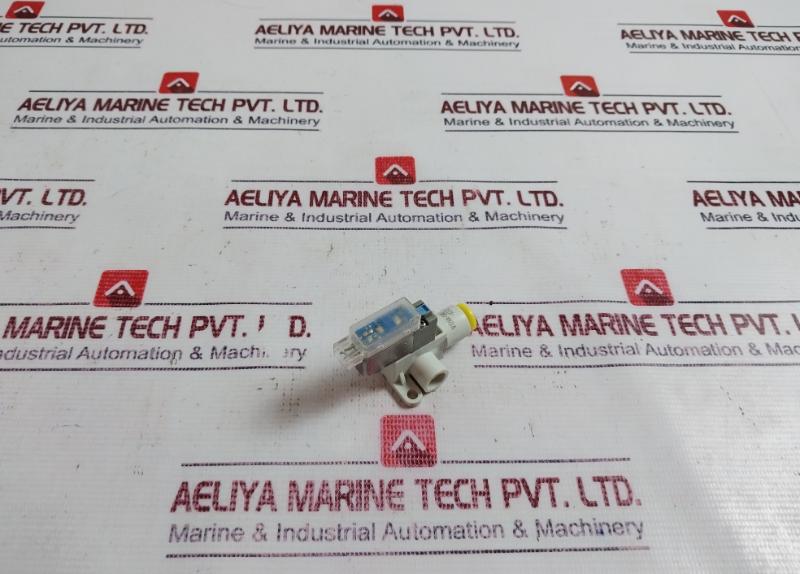 Smc V124A-5M0-x312 Solenoid Valve, 24Vdc