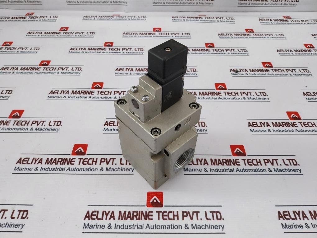 Smc Vg342-3E-06Na, 3 Port Solenoid Valve 110Vac 50/60Hz