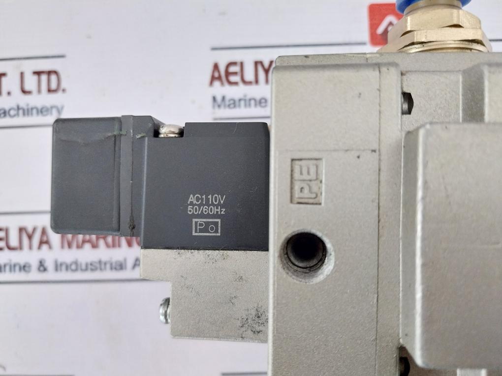 Smc Vg342-3E-06Na, 3 Port Solenoid Valve 110Vac 50/60Hz