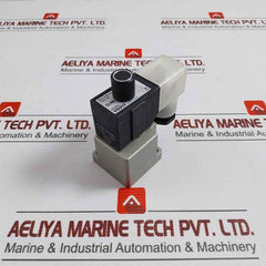 Smc Vo317-3Dz Solenoid Valve Ac110V 50/60Hz