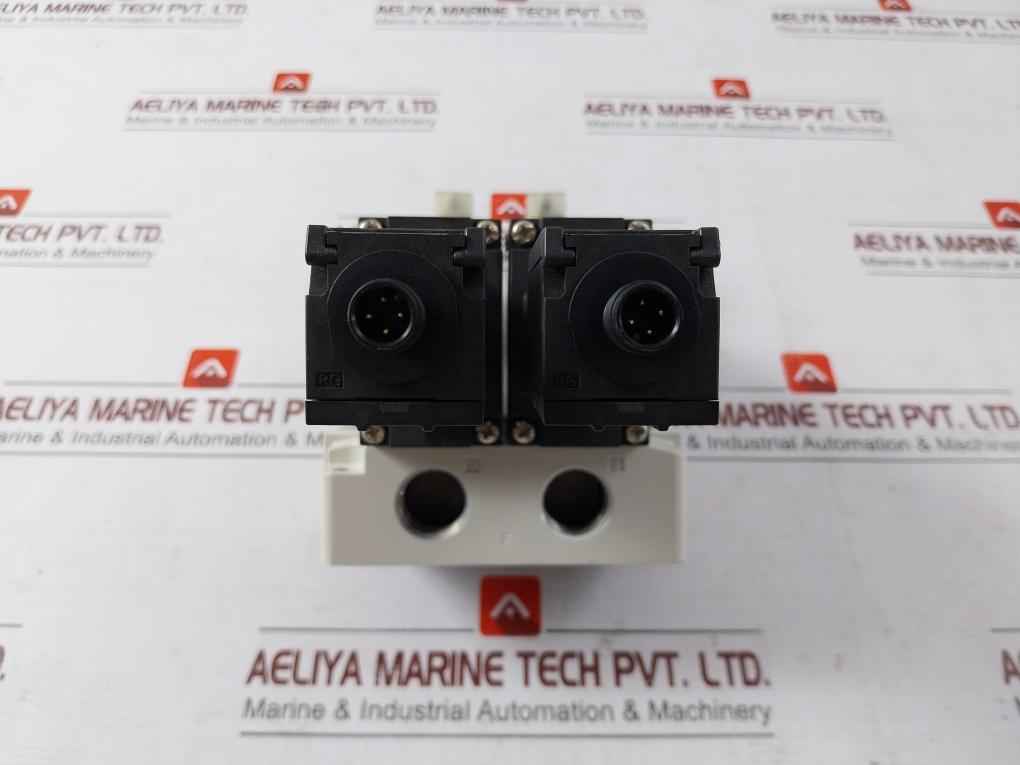 Smc Vp744R-5Dz1-04F-m-x538 3/2-way Solenoid Valve With Limit Switch 24Vdc 0.45W