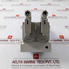 Smc Vp744R-5Dz1-04F-m-x538 3/2-way Solenoid Valve With Limit Switch 24Vdc 0.45W
