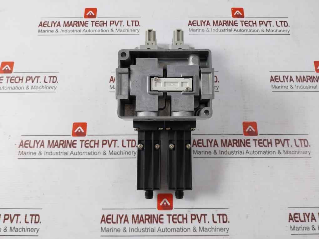 Smc Vp744R-5Dz1-04F-m-x538 3/2-way Solenoid Valve With Limit Switch 24Vdc 0.45W