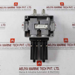 Smc Vp744R-5Dz1-04F-m-x538 3/2-way Solenoid Valve With Limit Switch 24Vdc 0.45W