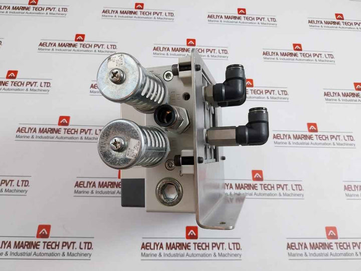 Smc Vq5100-5Bw1-q Subplate Manifold Assembly