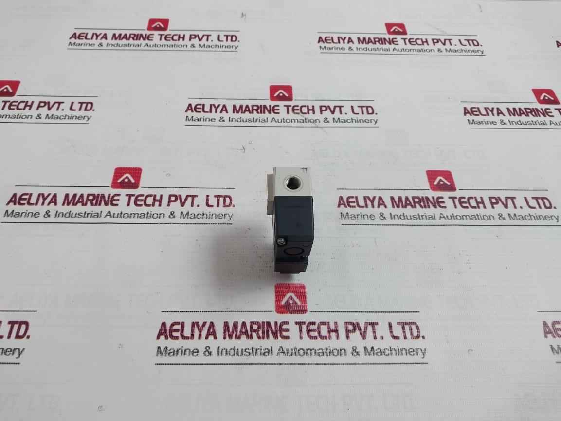 Smc Vt307-5Do1-01F-f-q Pneumatic Solenoid Valve 0-0.7Mpa Dc24V