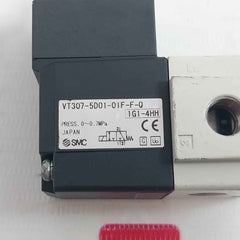 Smc Vt307-5Do1-01F-f-q Pneumatic Solenoid Valve 0-0.7Mpa Dc24V