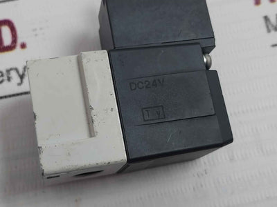 Smc Vt307-5Do1-01F-f-q Pneumatic Solenoid Valve 0-0.7Mpa Dc24V