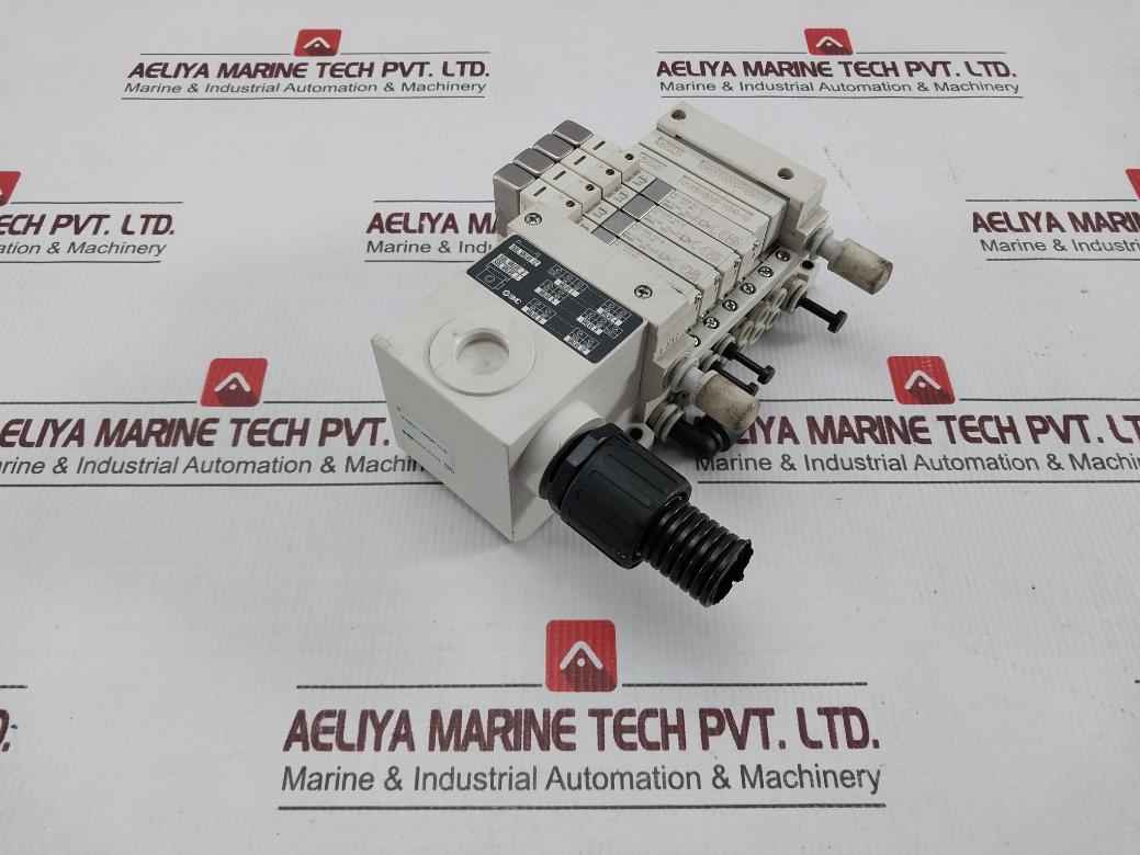 Smc Vv5Q11-06C6Tn-q Solenoid Valve Manifold 0.1-1.0 Mpa Vq1100Kn-5B1-q