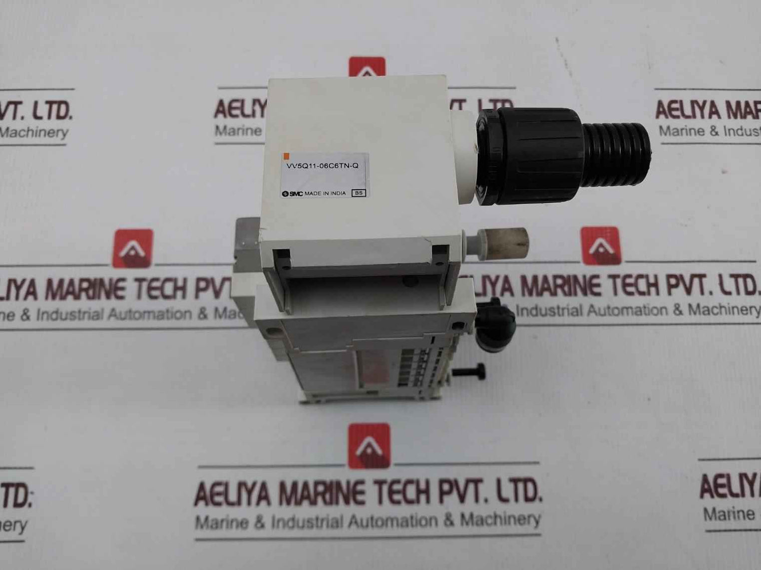 Smc Vv5Q11-06C6Tn-q Solenoid Valve Manifold 0.1-1.0 Mpa Vq1100Kn-5B1-q