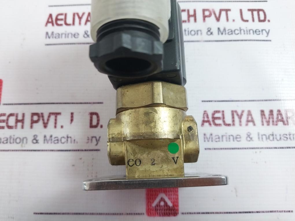 Smc Vx3324v-02f-5dz1-b Solenoid Valve Dc24v 2.2mm