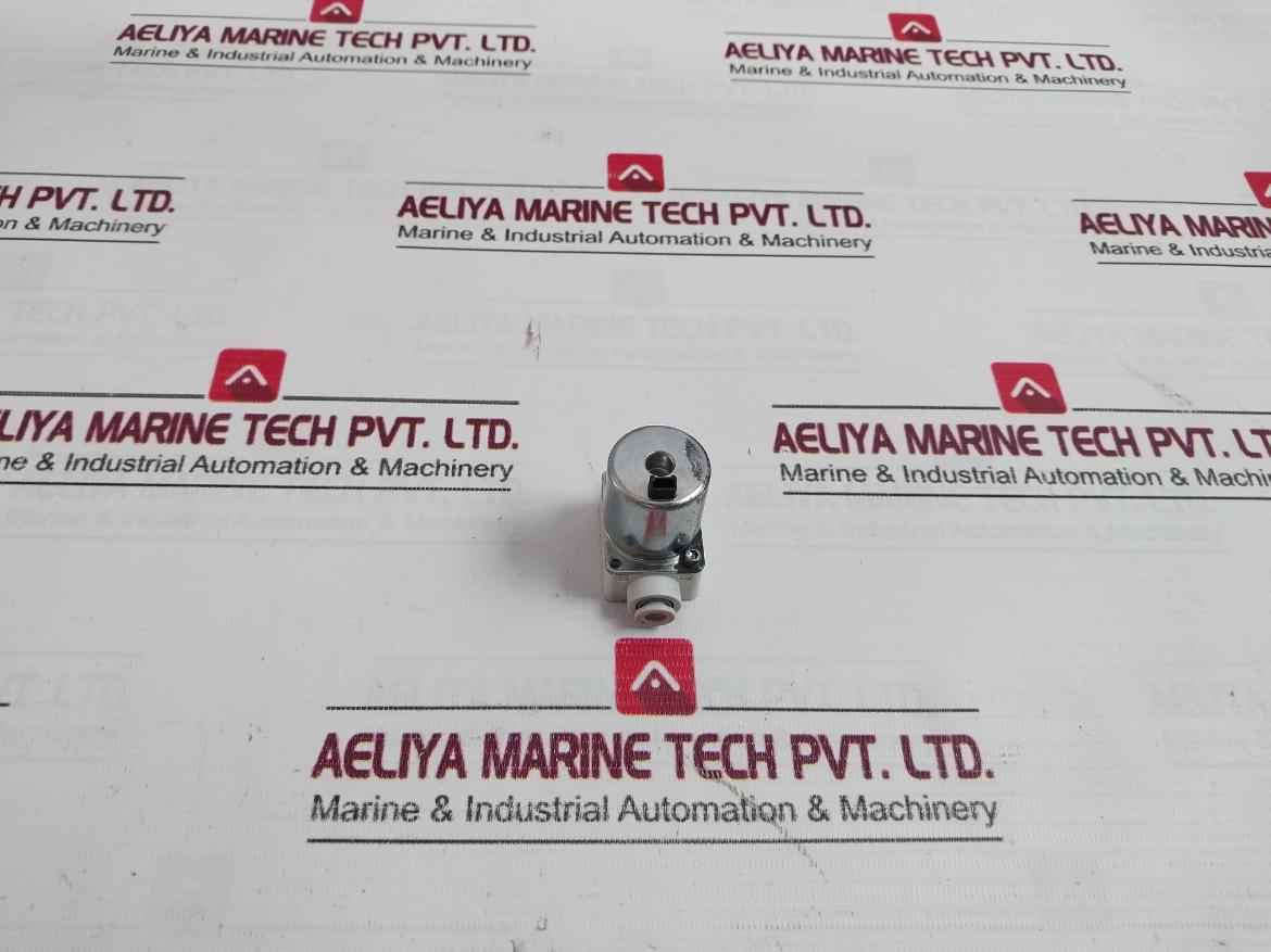 Smc Vxj1120-c6-5M0-1 Solenoid Valve Dc24V 0.1-0.8 Mpa