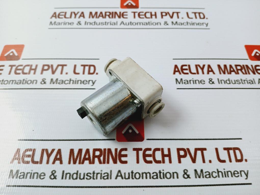 SMC VXJ1120-C8-5M0-1 Valve 0.1-0.8MPA DC 24V