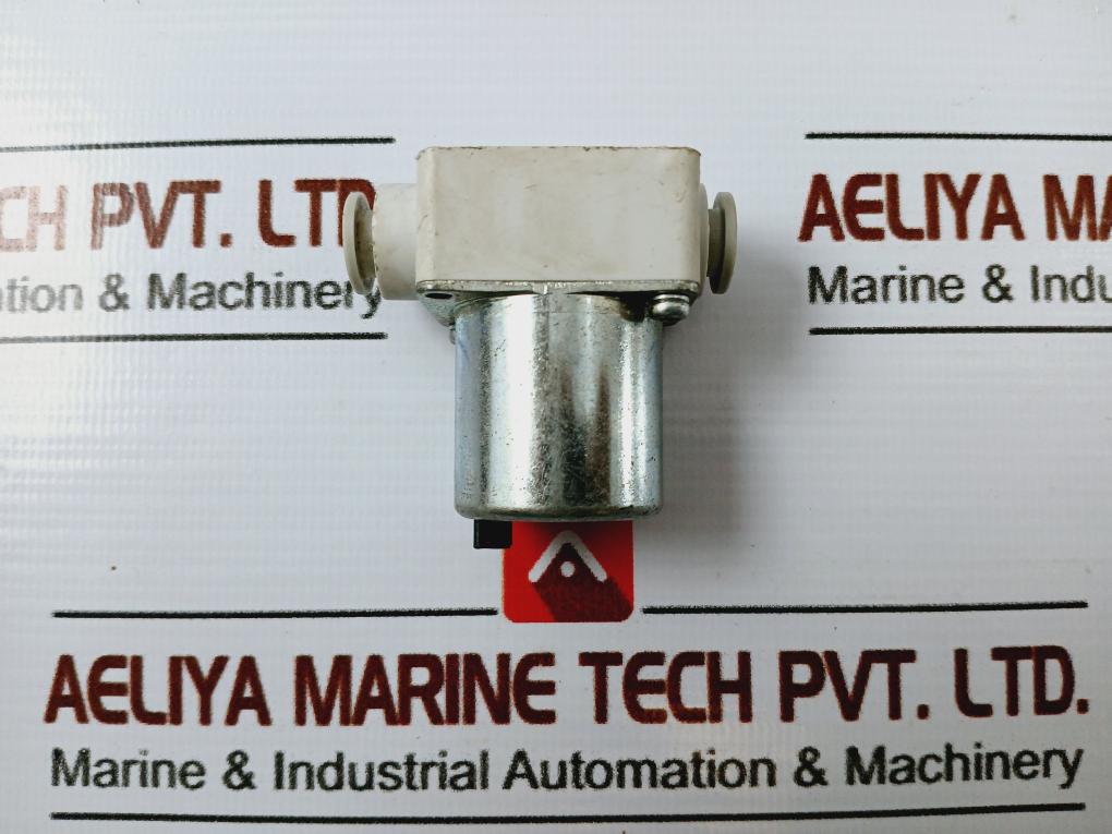 SMC VXJ1120-C8-5M0-1 Valve 0.1-0.8MPA DC 24V