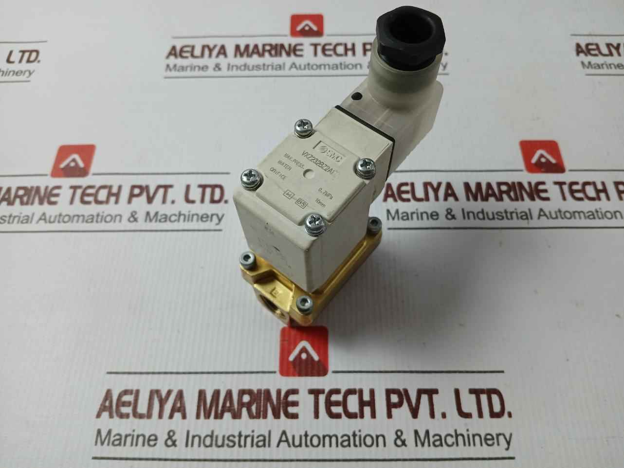 Smc Vxz232Bz2A 2-port Pilot-operated Solenoid Valve Dc24V 7W 0.7Mpa