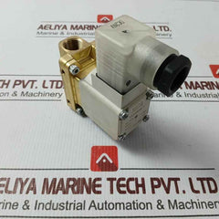 Smc Vxz232Bz2A 2-port Pilot-operated Solenoid Valve Dc24V 7W 0.7Mpa