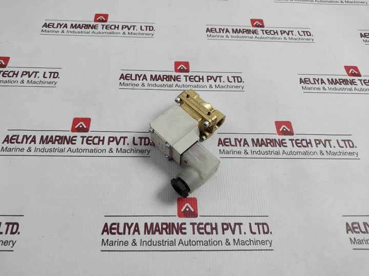 Smc Vxz232Bz2A 2‑Port Solenoid Valve Dc24V 7W 0.7Mpa 10Mm
