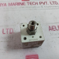 Smc Zse30-01-25-m Vacuum Switch 12-24Vdc 45Ma Max -101-101Kpa