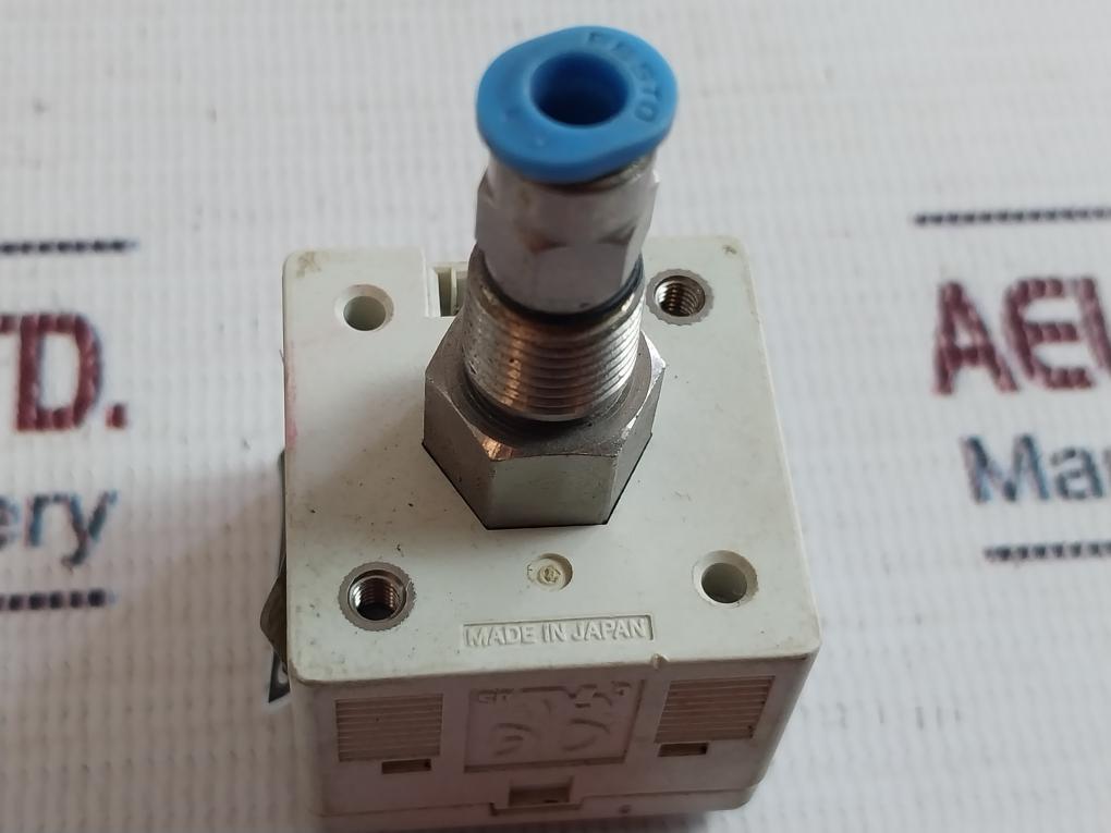 Smc Zse30A-01-p-la1 Digital Pressure Switch Class 2 24Vdc