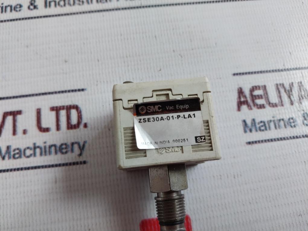 Smc Zse30A-01-p-la1 Digital Pressure Switch Class 2 24Vdc