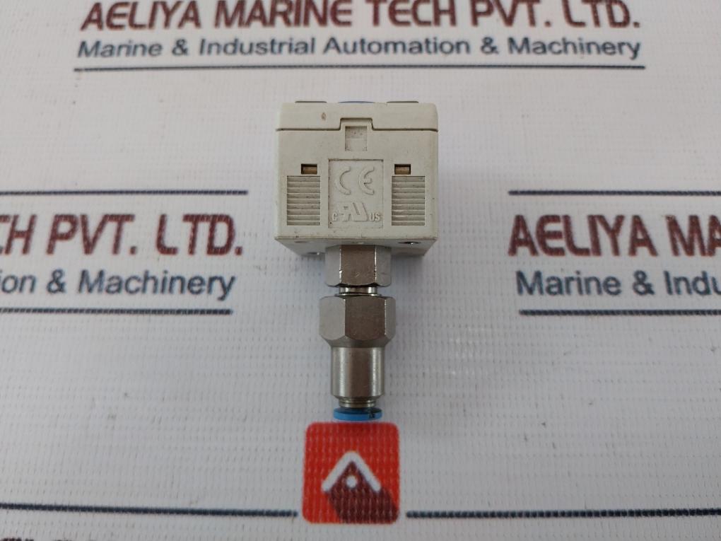 Smc Zse30A-01-p Digital Pressure Switch