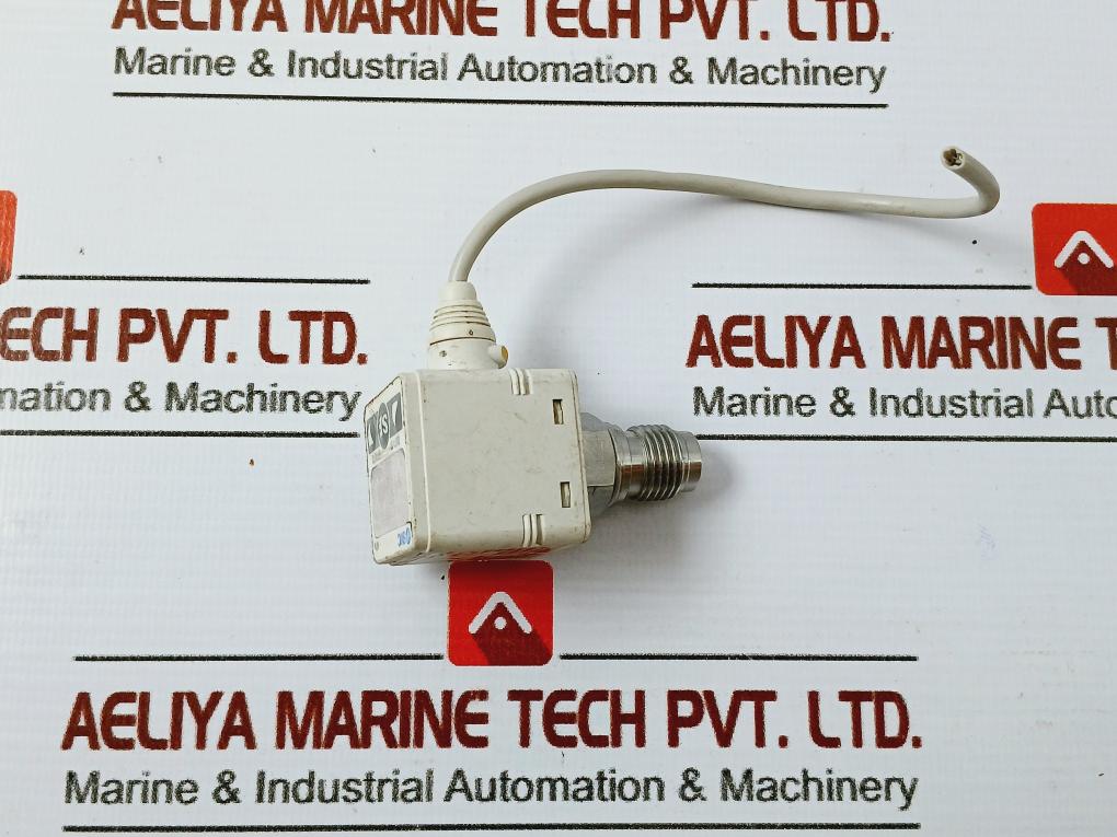 SMC ZSE60F-A2-62L Digital Pressure/Vaccum Switch -100.0~100.0 kPa