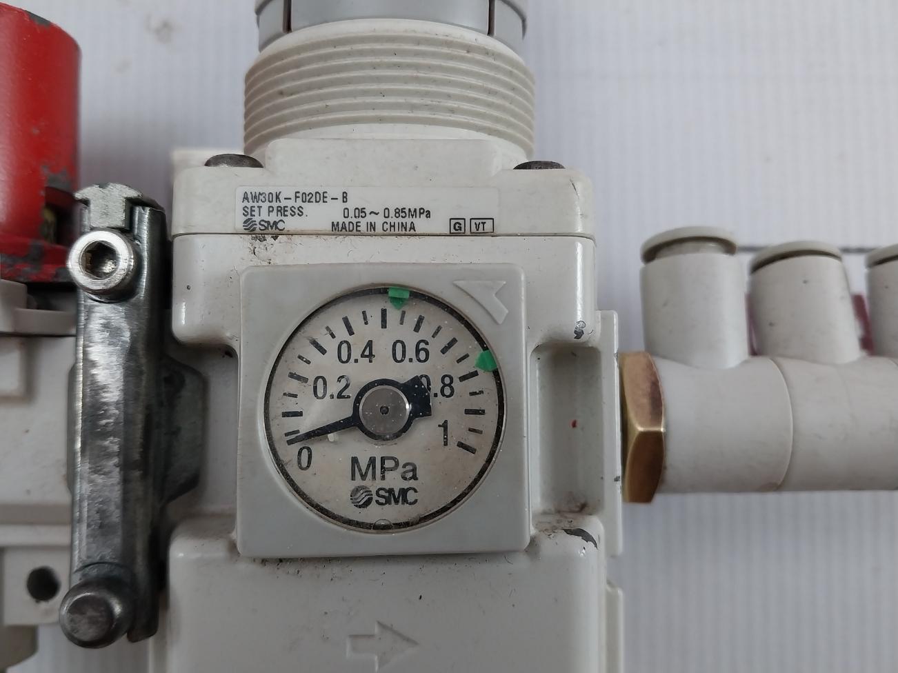 Smc Aw30K-f02De-b Filter Regulator Vhs30-f02B 0.05~0.85Mpa