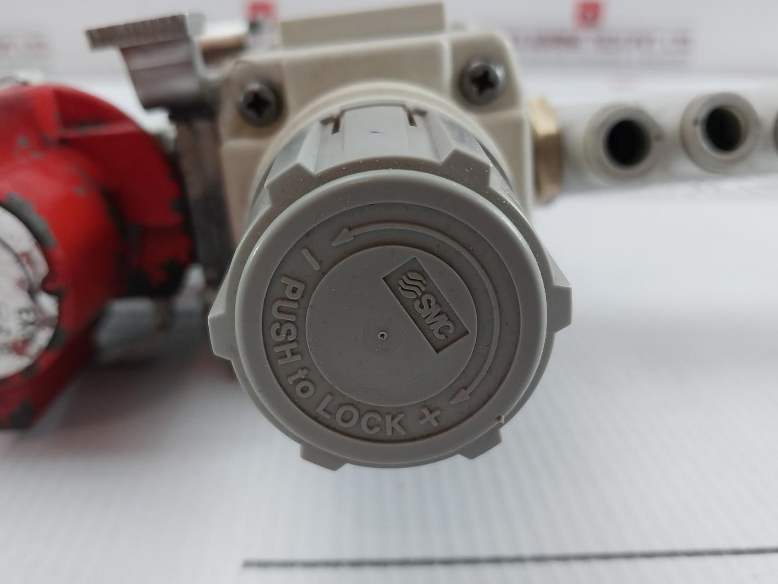 Smc Aw30K-f02De-b Filter Regulator Vhs30-f02B 0.05~0.85Mpa