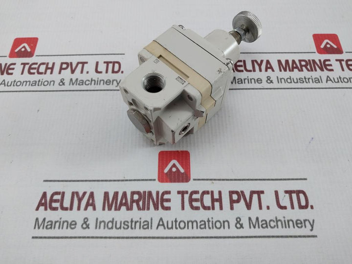 Smc Ir2000-02 Precision Regulator