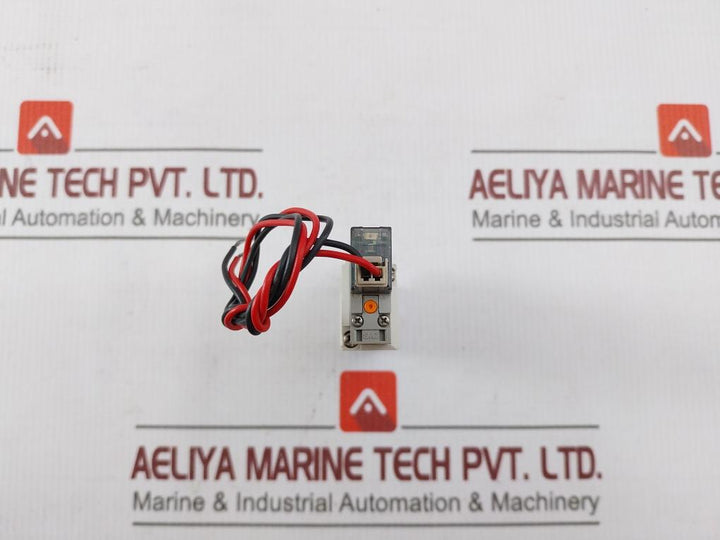 Smc Sy5120-5Lz-01 Solenoid Valve