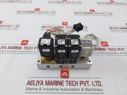 Smc Vca23A-4G-3-x6 Manifold Assembly Of Pneumatic Solenoid Valve Ac200V 50/60Hz