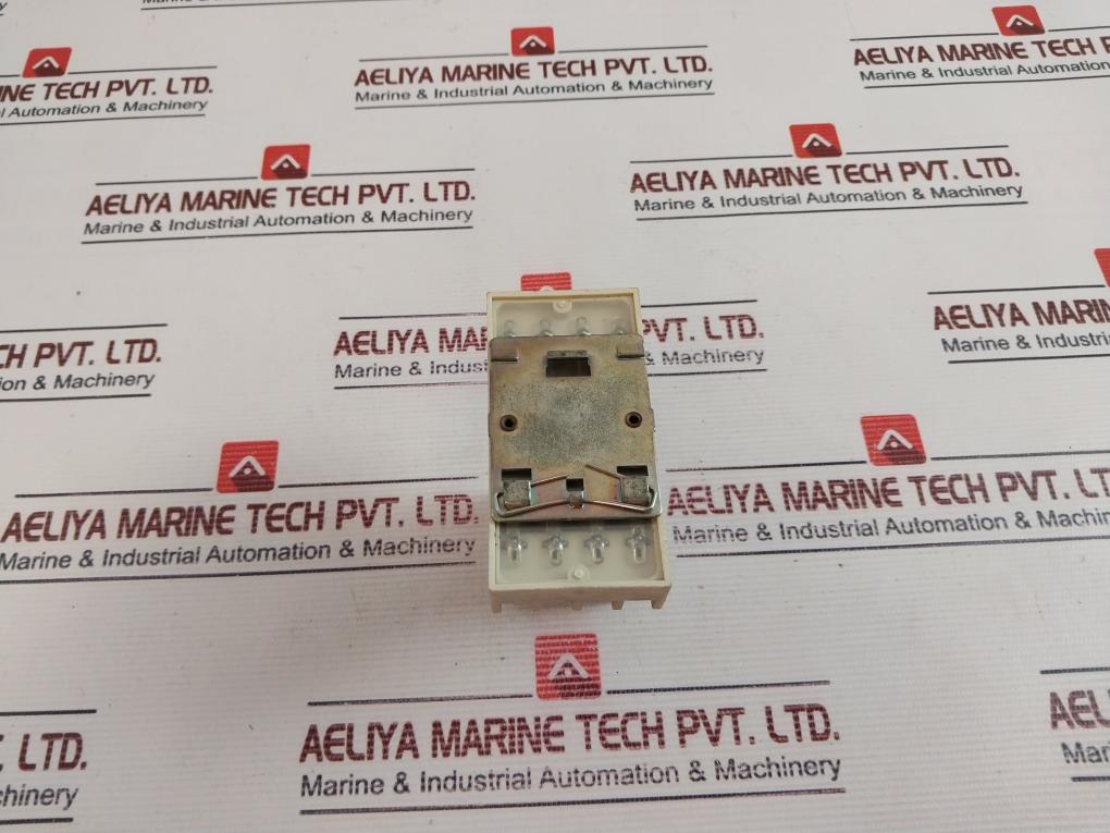 Smitt Relais 8517 Power Relay With Base