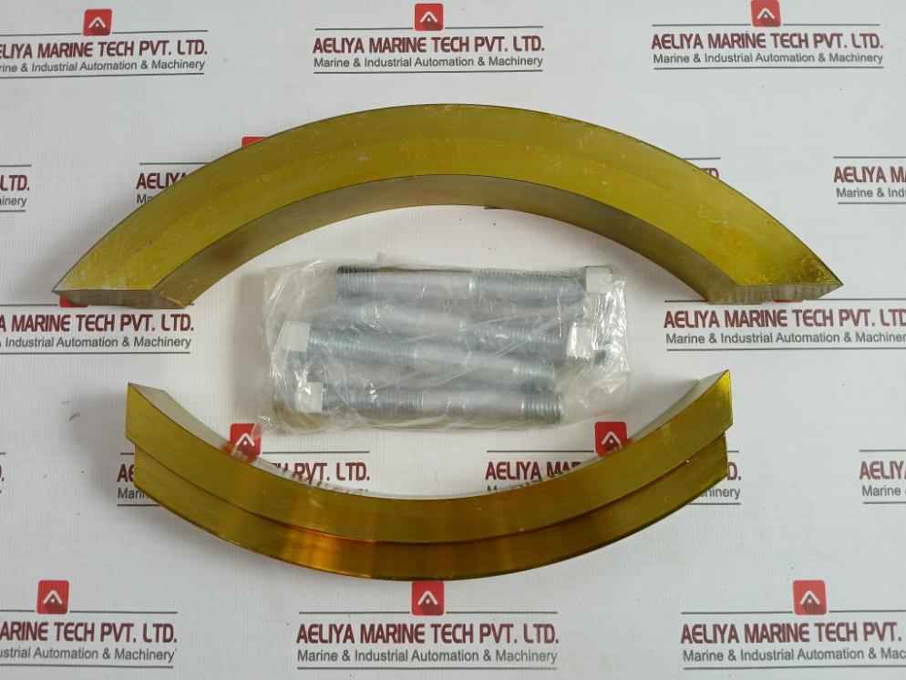 Sncm439 Oil Deflector Set 0829 New