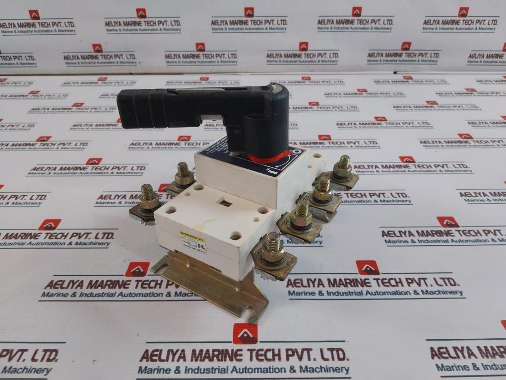 Socomec 200A-4 Pole On Load Isolator