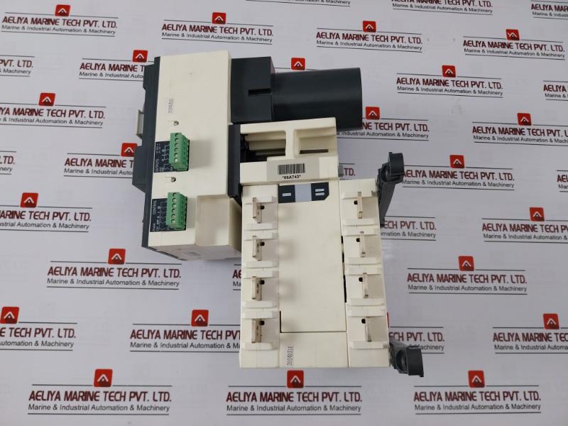 Socomec Atys R-4P-200A Motorised Changeover Switch 95234020Sl 2A/24V
