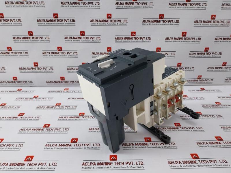 Socomec Atys R-4P-200A Motorised Changeover Switch 95234020Sl 2A/24V