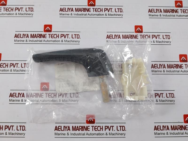 Socomec Atys R-4P-200A Motorised Changeover Switch 95234020Sl 2A/24V