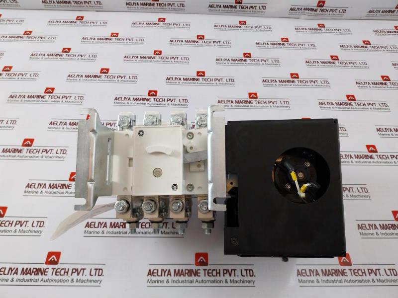 Socomec Mcos-4P-200A Pole Bypass Changeover Switch 125A-1600A 230Vac