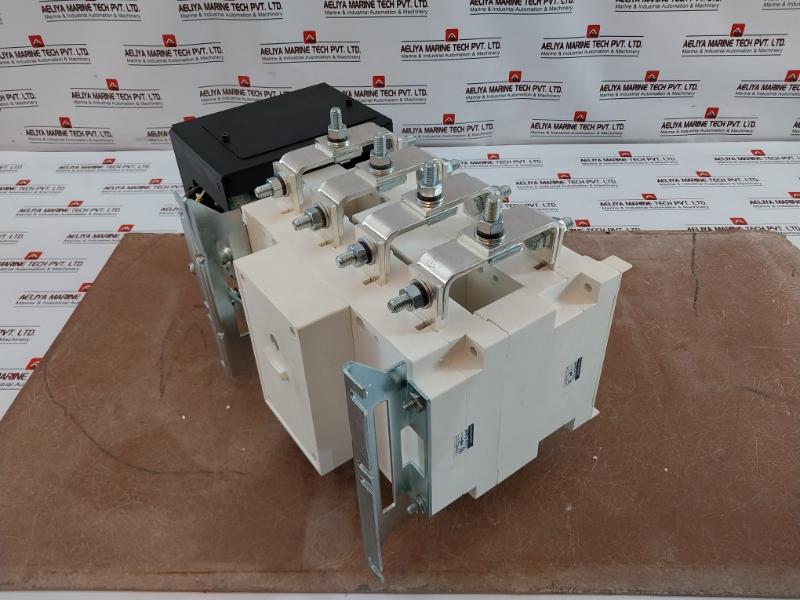 Socomec Mcos 400A Bypass Changeover Switch Ac-23A Gmc04004Poi 50/60Hz 4 Pole