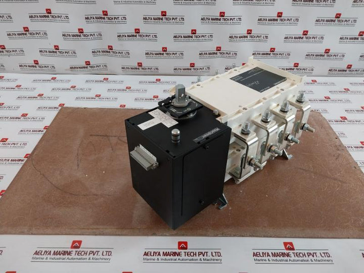 Socomec Mcos 400A Bypass Changeover Switch Ac-23A Gmc04004Poi 50/60Hz 4 Pole