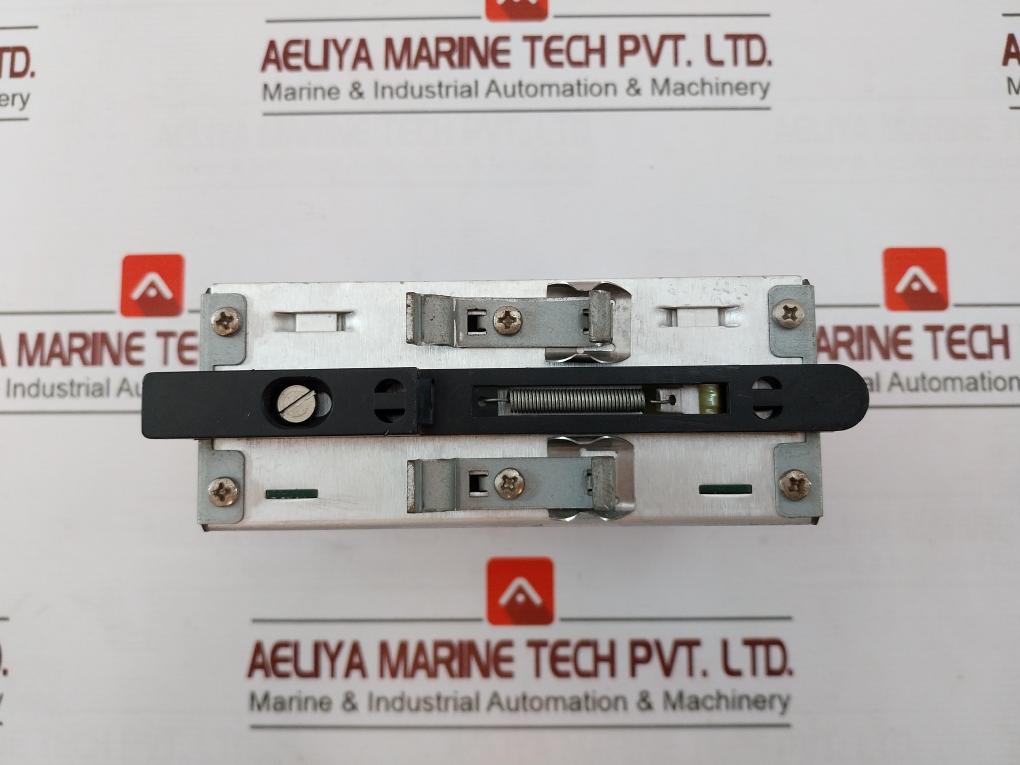 Sola Sdn 5-24-100C Din Rail Power Supply 24Vdc/5A -25C Ta 60C