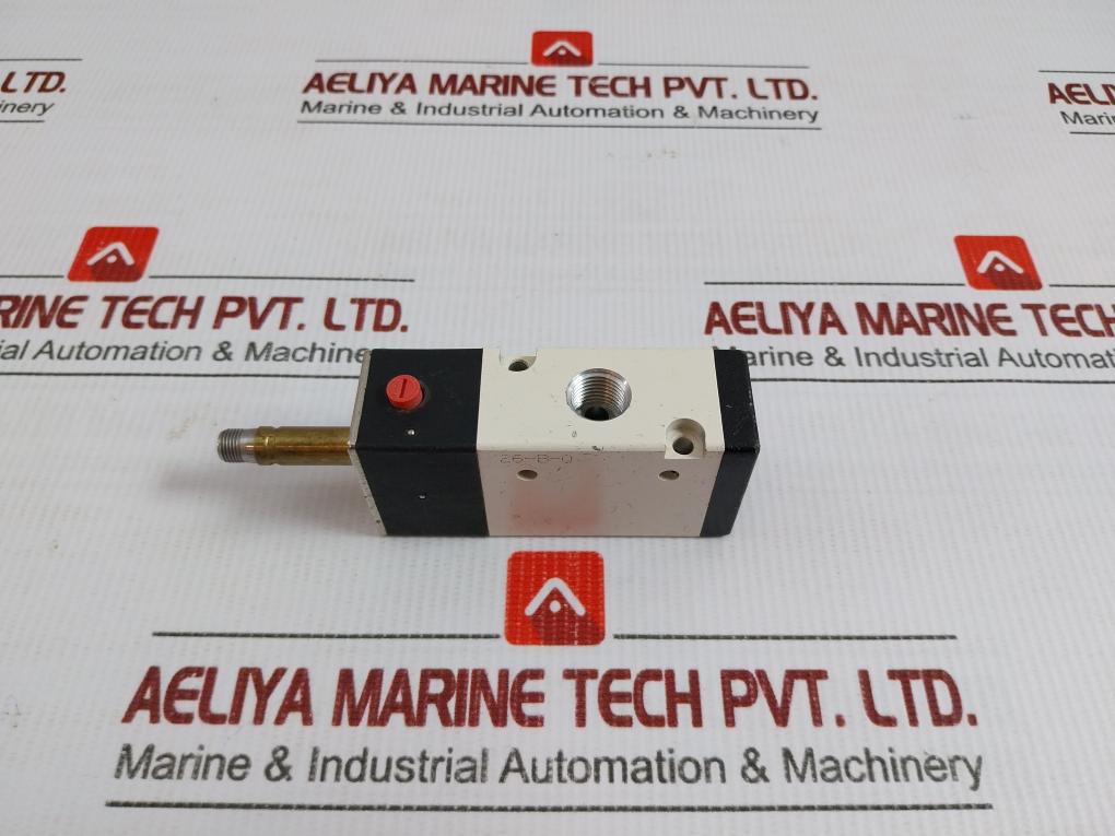 Solenoid Valve 1.5-8.0Bar Part No 3V310-08-nc Airtac