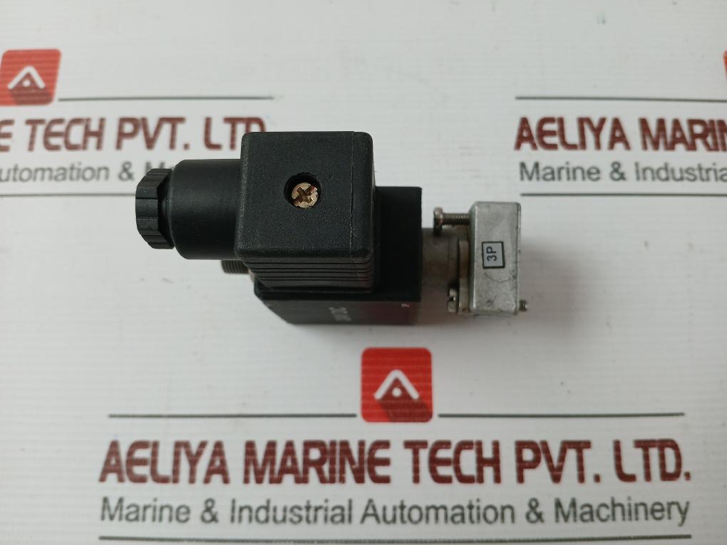 Solenoid Valve 3/2 Nc Brand Janatics E24002W-k