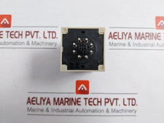 Solid-state-Timer-Withe-Base-P2Cf-08-200-220-240Vac-50-60Hz-10A-Omron-H3Ba-8-208455-10