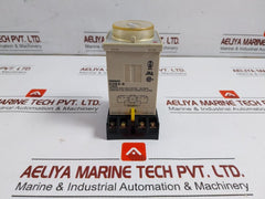 Solid-state-Timer-Withe-Base-P2Cf-08-200-220-240Vac-50-60Hz-10A-Omron-H3Ba-8-208455-3