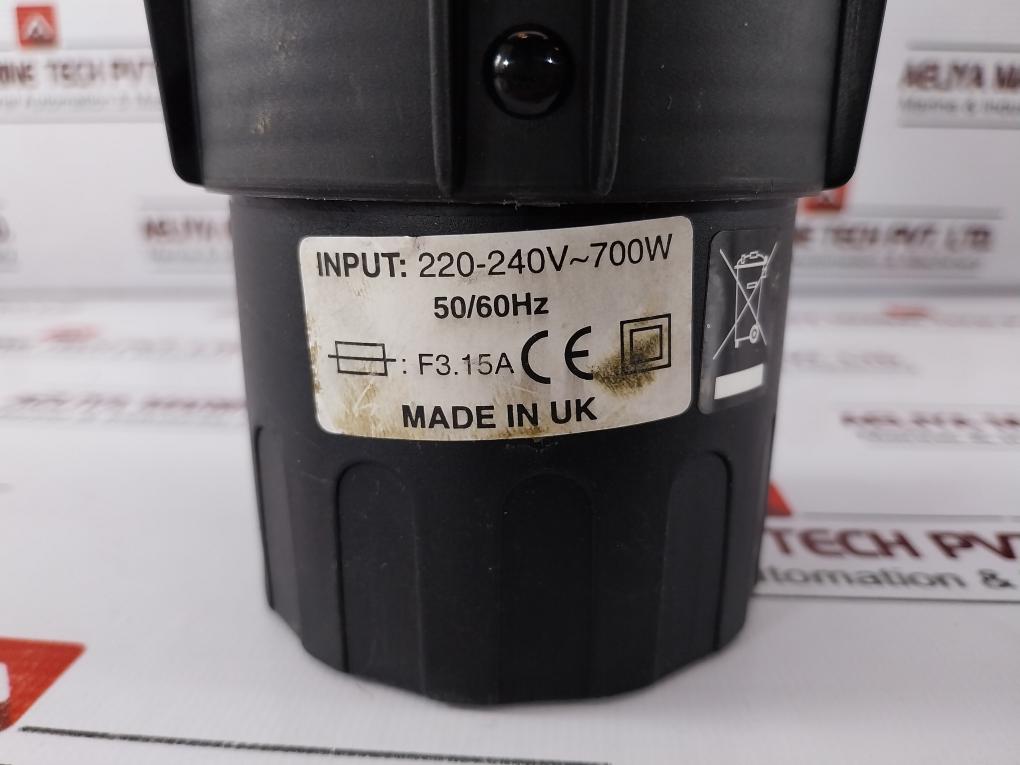 Solo Detector Tester 220-240v~ 700w 50/60hz