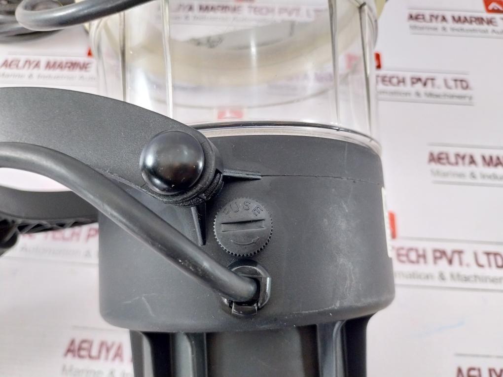 Solo Detector Tester 220-240v~ 700w 50/60hz