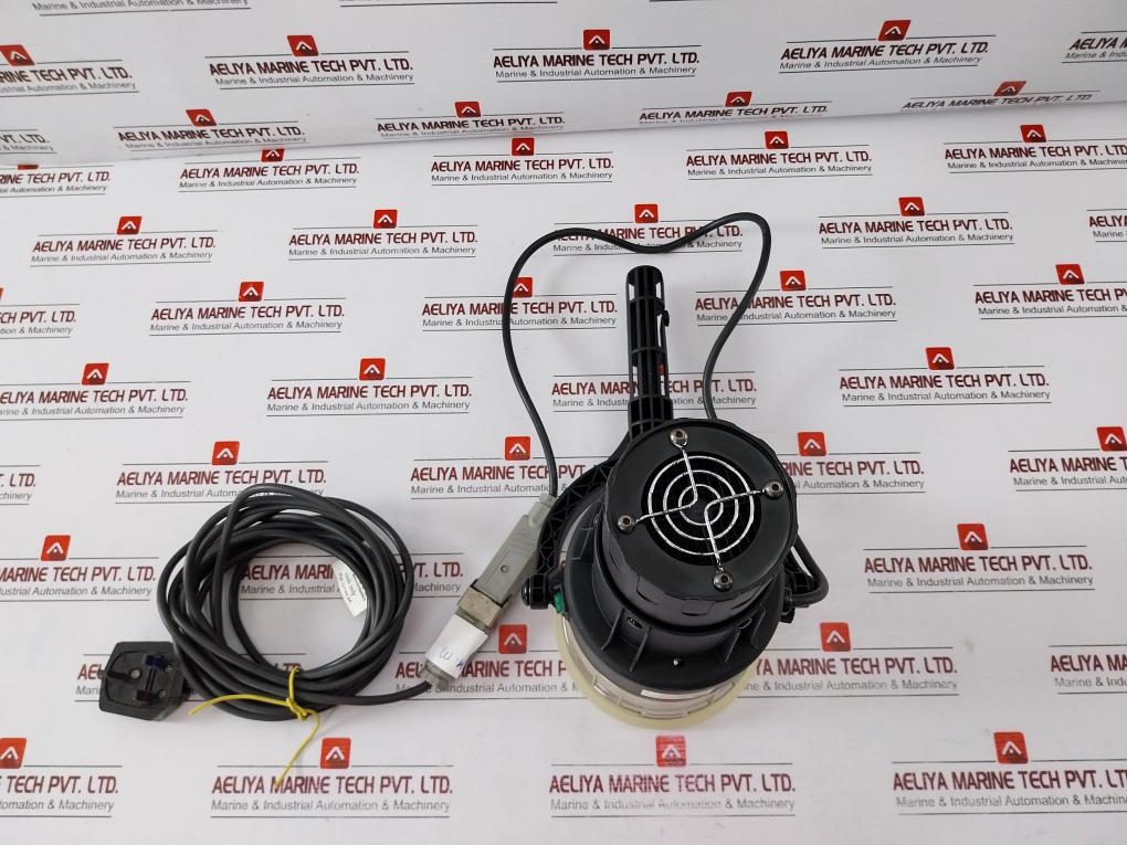 Solo Detector Tester 220-240V~ 700W 50/60Hz
