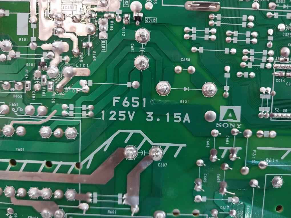Sony A-1390-579-a Printed Circuit Board F651 125V 3.15A