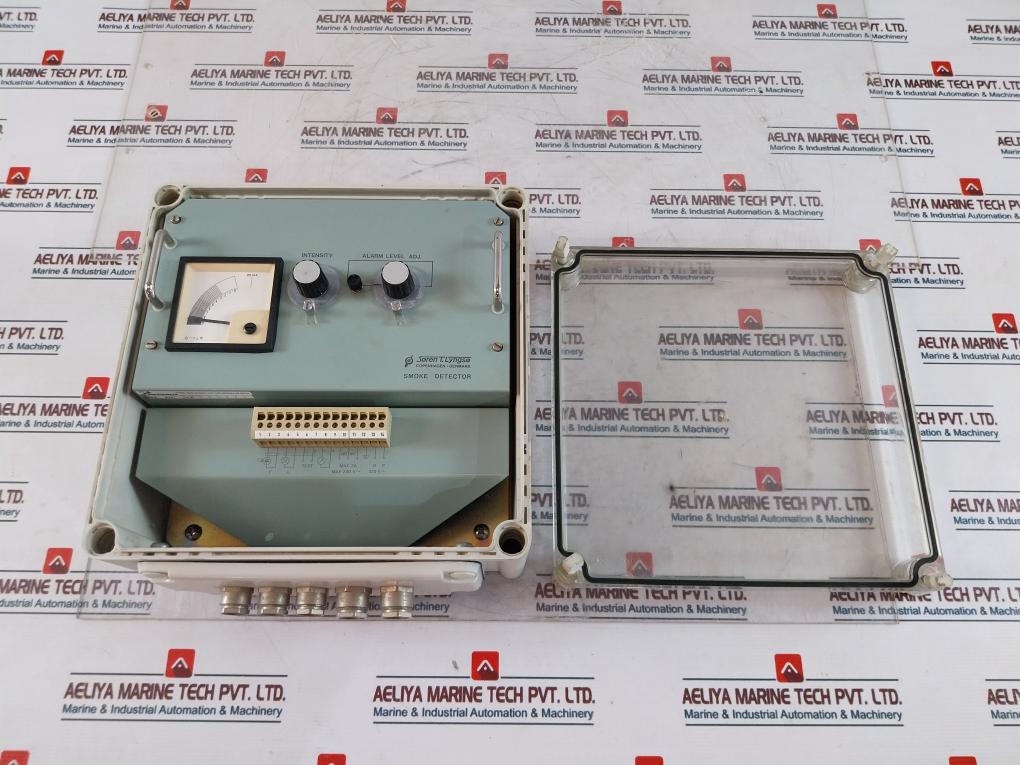 Soren T.Lyngso 359161000 V01 Smoke Detector 220V